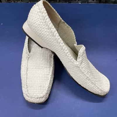 Bensoni  Mens  Size 40.5 Loafers White 