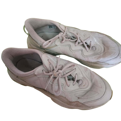 Adidas US: 10.5 Beige Off White Used Condition Shoes OZ Weeego Mens