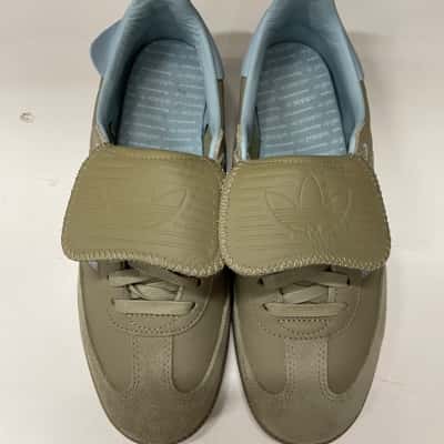 Adidas Humanrace Samba Mens  Size 8 Sneakers Blue / Grey 