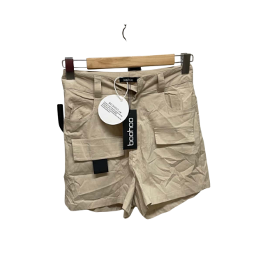 BRAND NEW - Boohoo Womens Size  UK 8 Beige Shorts