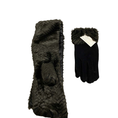 Jendi Gloves and Scarf  