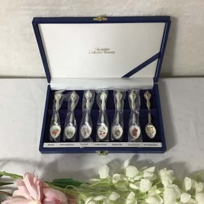 Australian Collectors Treasury Wildflowers Silverplated / Enamelled Teaspoons