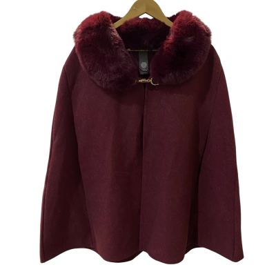 Vince Camuto One Size Maroon Poncho