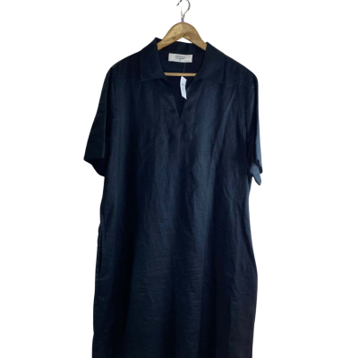 Jacqui-E Womens  Size 16 Black