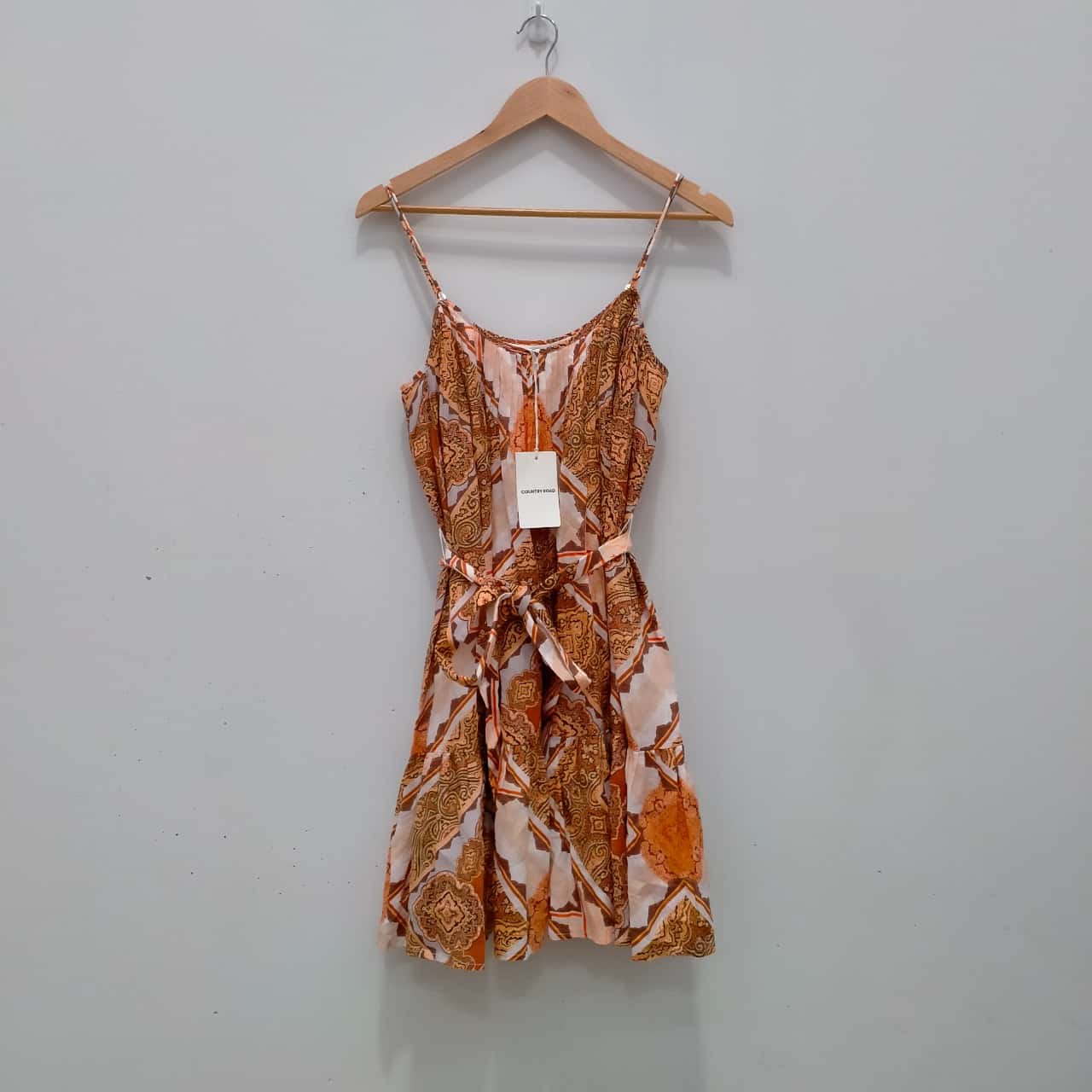 Country Road Womens Size 8 Party Dress / Shoestring Strap Orange / Pattern  / White (s)
