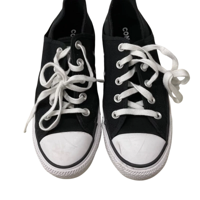 Converse Womens  Size 7 Sneakers Black  / White 