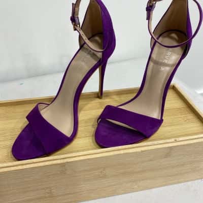 Kurt Geiger Carvela Womens  Size 36 Purple 