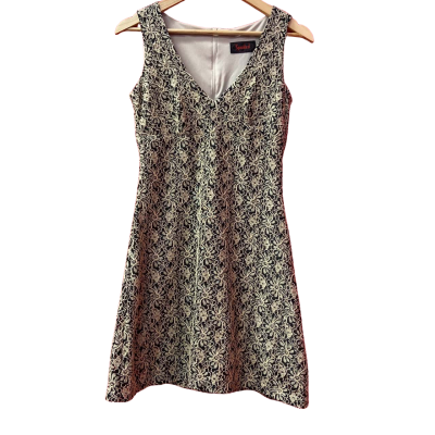  Womens  Spoiled Size 8 Beige / Black  / Floral Dress