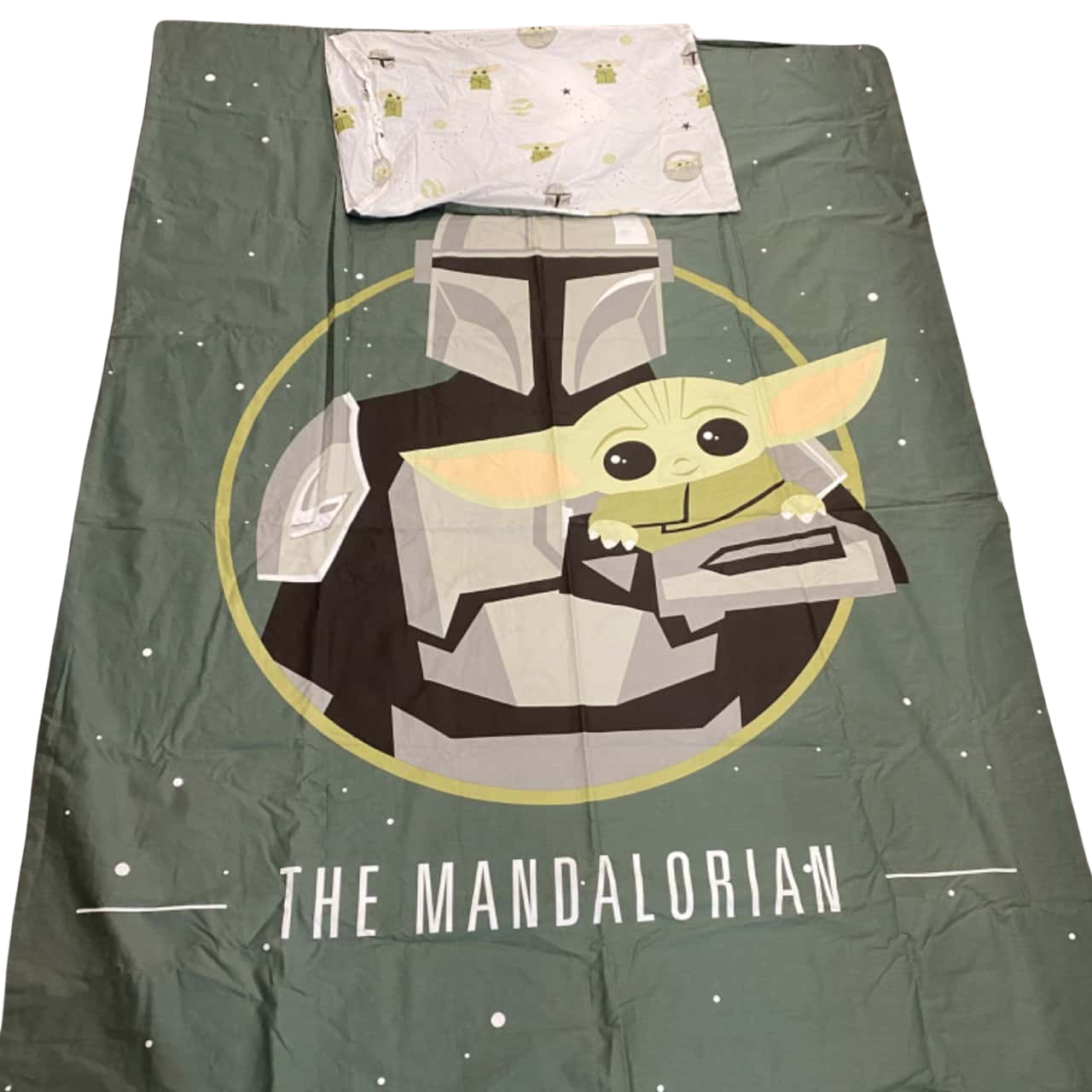 Star Wars Mandalorian. Single bed doona cover and pillowcase. Very cute.(s)