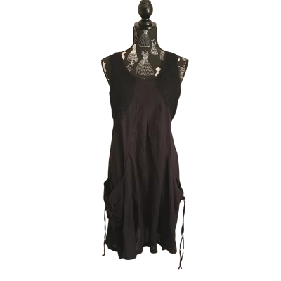 Aero Womens  Size 12 Midi Dress Black  BNWT