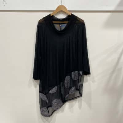 Taking Shape Womens  Size long sleeved Sleeve Top Black  / Silver 