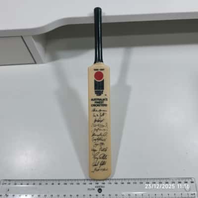 1986 1987 World Cup Series Australia's Finest Cricketers Signed* Mini Cricket Bat 