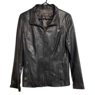 Danier Women’s Size 42 Winter Coat Black  