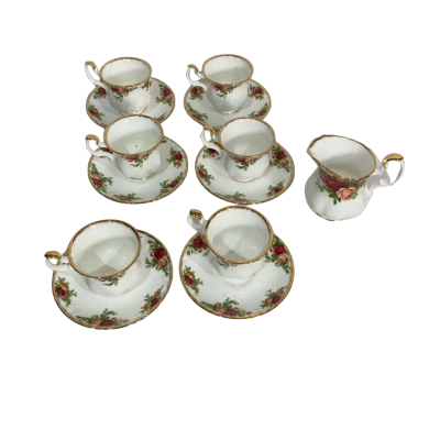 Vintage Royal Albert Country Roses