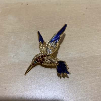 Womens Bird In Flight Brooch 