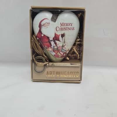 Demdaco xmas heart decoration