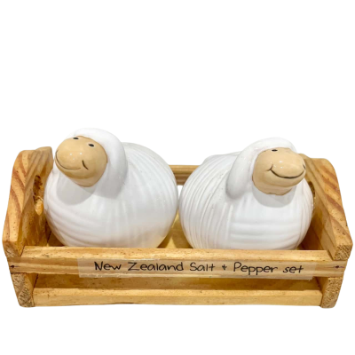 New Zealand Sheep Salt & Pepper Shaker Set