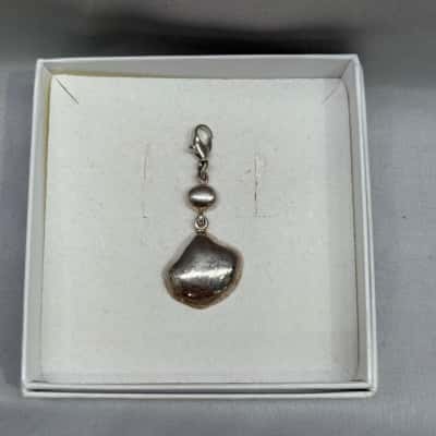 925 Silver Shell & Pearl Charm
