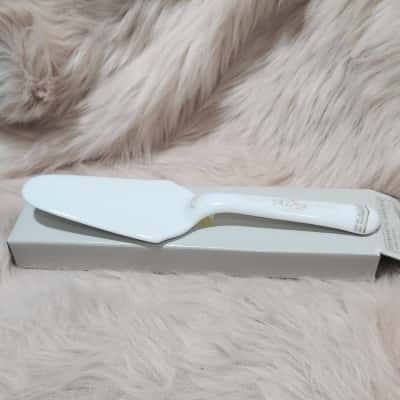Mikasa bone China cake server