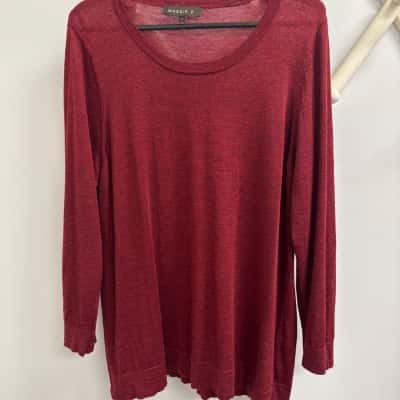 Maggie T Women’s  Size 1 Light Jumper - 100% Merino Wool