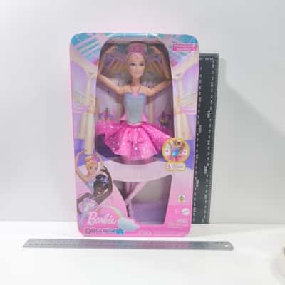 Barbie Dreamtopia Doll As New PreOwned Lights Up 