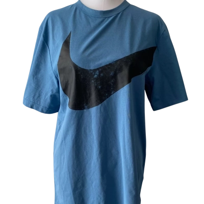 Nike Dri-Fit Men’s Short Sleeve Shirt, Size Small