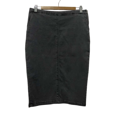 Country Road Womens  Size 8 Black  