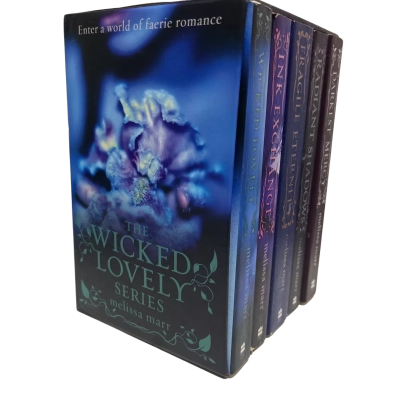 ✨ The Wicked Lovely Series Boxed Set by Melissa Marr ✨