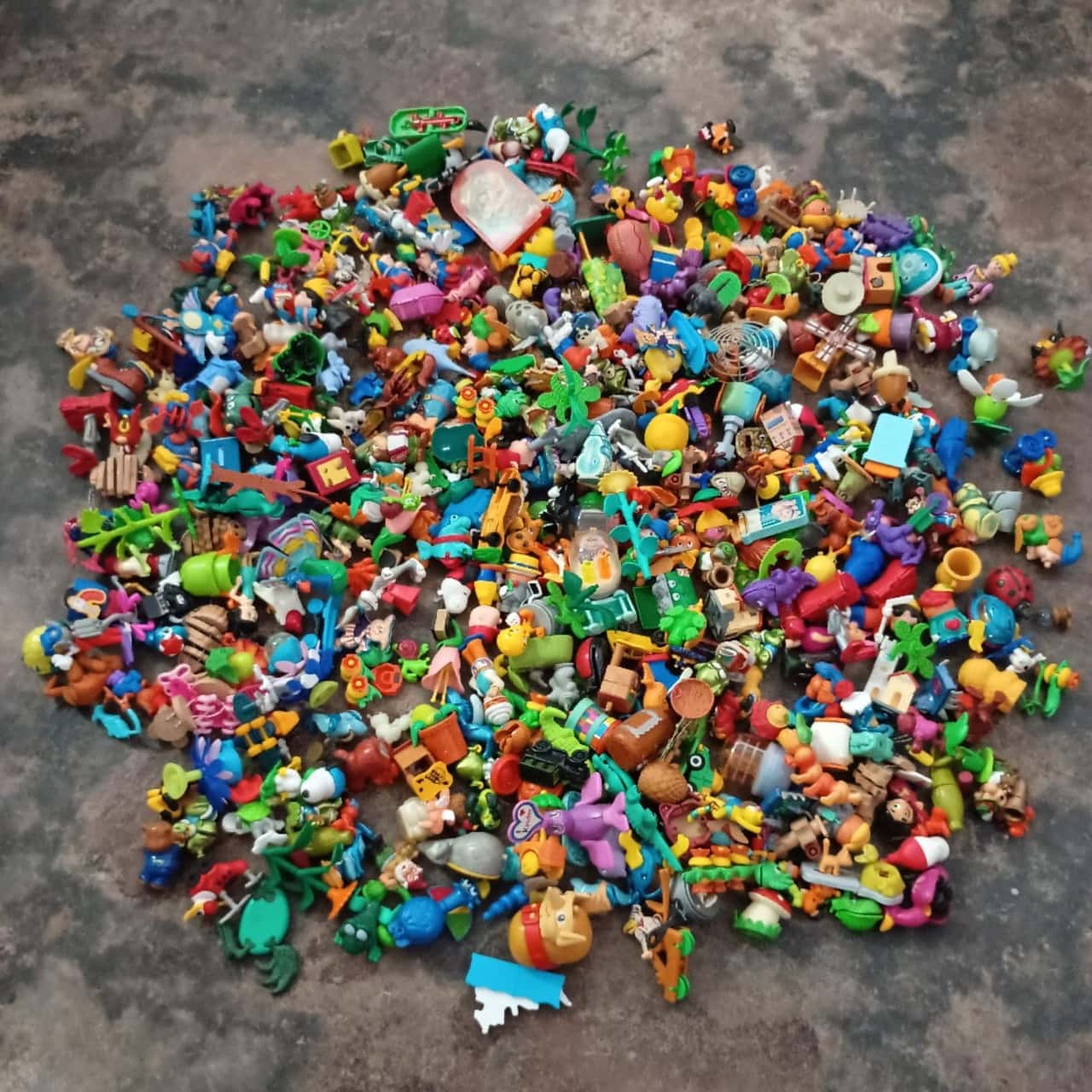 Bulk Lot! Assorted Mini Toys Kinder & Much More! FUN!