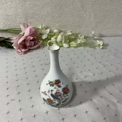 Wedgwood "Kutani Crane" Bone China Bud Vase