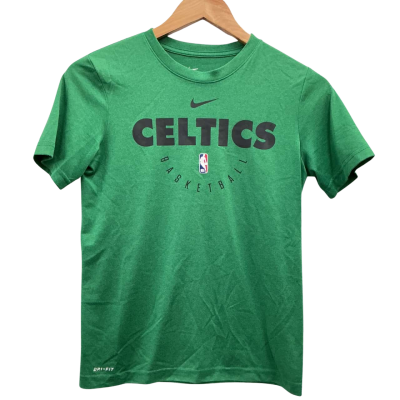 Boston Celtics Basketball Team T-shirt Nike Kids Size M - Green 