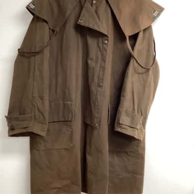 Kiwi Stockman Oilskin Raincoat Size 6 Made in New Zealand