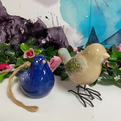 Set of 2 gorgeous ceramic birds