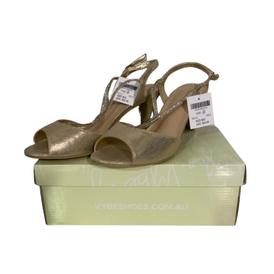 Vybe Della Gold Heels Size 10