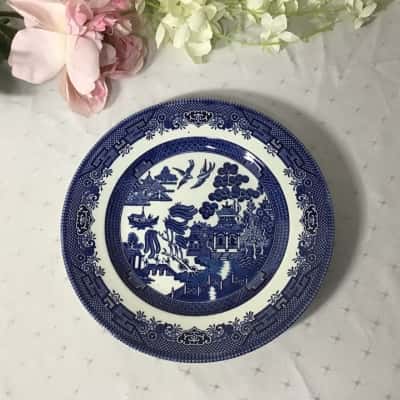 Churchill Blue Willow Pattern Dinner Plate