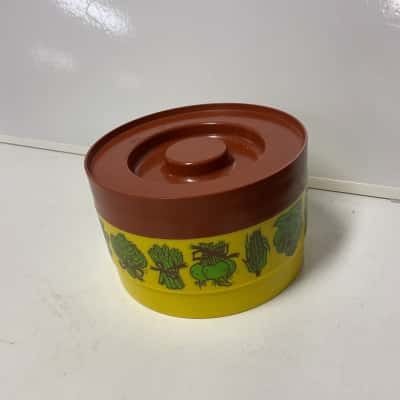 Vintage container