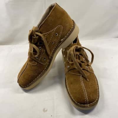  Rollers Womens  Size 4 Boots Beige 