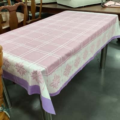  Vintage Floral Tablecloth Size 68in*50in