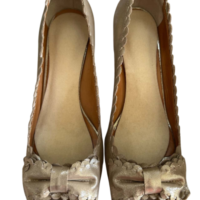 Women’s Brazilio Bow Court Gold Heels Size 41 (B13)
