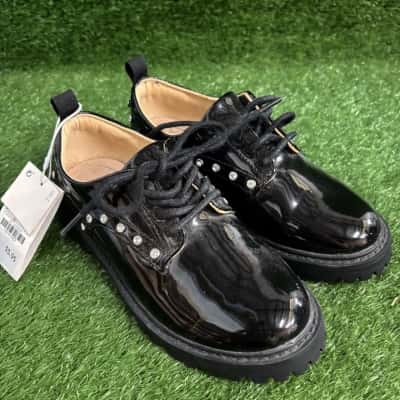 Zara Black Patent Leather Shoes Size Youth 31