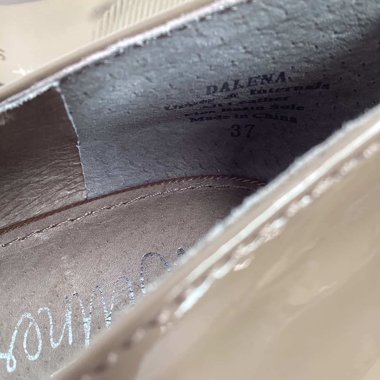 NEW Wittner “Dalena” Brown court shoe