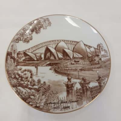 Limited edition 50th anniversary of the Sydney Harbour Bridge opening plate