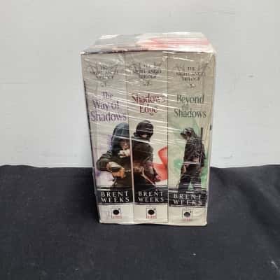 The night angel trilogy -brent weeks box set 