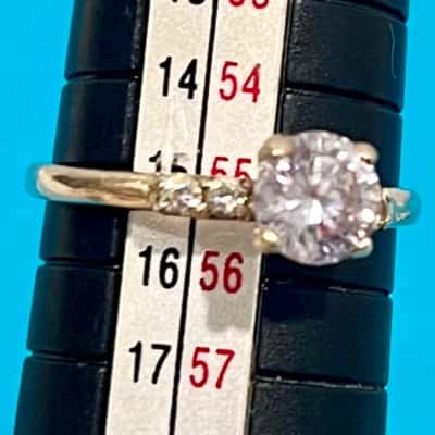 925 Silver Large Gemstone Ring w/diamonte’s 