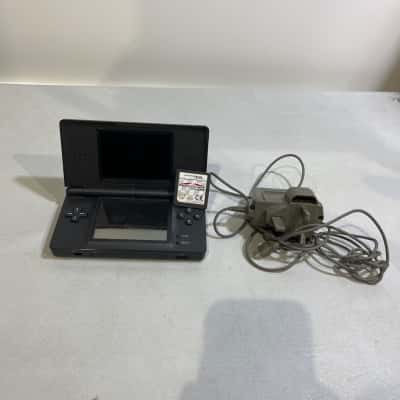 Nintendo DS Lite + Mario Kart DS READ DESCRIPTION