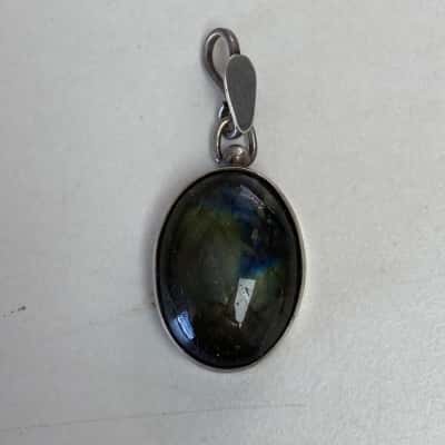 Oval Labradorite Gemstone Pendant