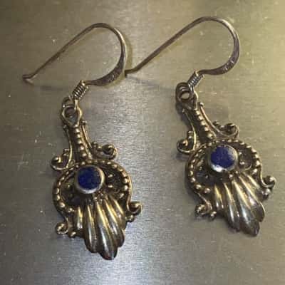  Women’s Earrings 