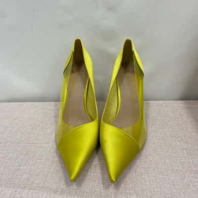 Wittner Women’s  Size 41 Green Shoes 