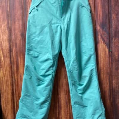 37 degrees south  Womens  Size 12 mint Green ski pants 