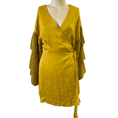 Isla Womens  Size XS Open Up Wrap Mini Dress Yellow/Gold 